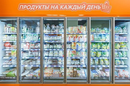 b88b33561dc82bf29a4c7452c61aa765.webp Витрина холодильная BRANDFORD Ikar 190