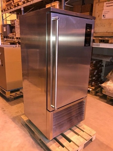 klufbxwtw5tlamb0ld9tb8wjwe7x9m1v.webp Шкаф шоковой заморозки APACH Chef Line LBVH14UA