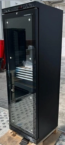 Шкаф винный SCANDIFROST VKG571T