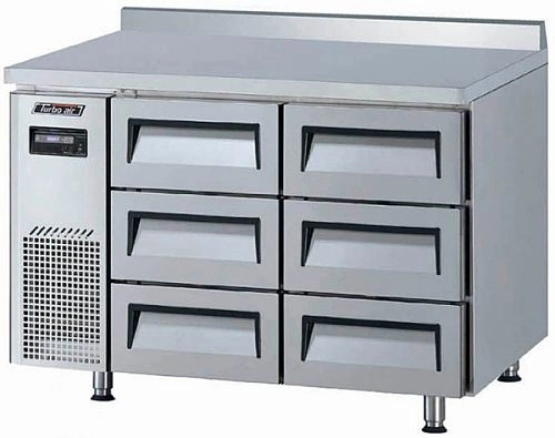 ef8f5384272b6b7309fd5bd21f620024.webp Стол морозильный TURBO AIR KWF12-3D-6-600 c ящиками и бортом